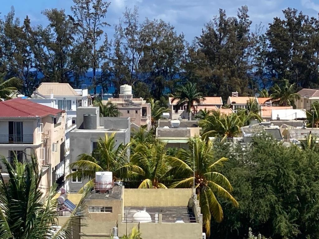 Splendide Penthouse Vue Mer A 5 Mn A Pied De La Plage Flic en Flac Exterior photo