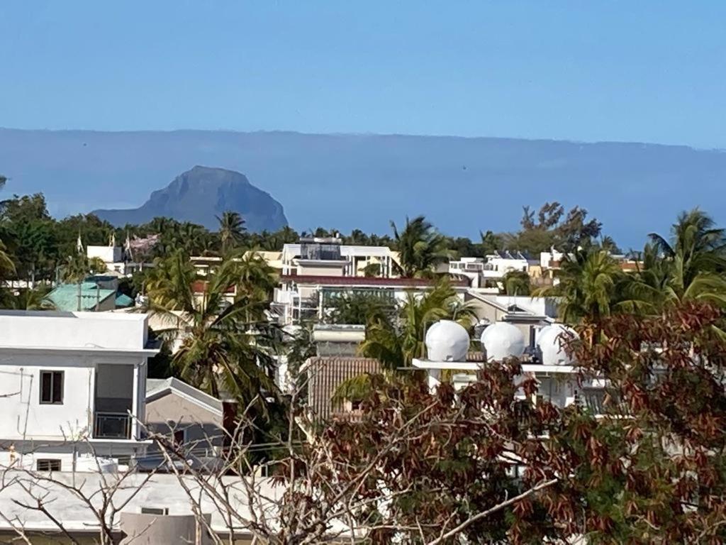Splendide Penthouse Vue Mer A 5 Mn A Pied De La Plage Flic en Flac Exterior photo
